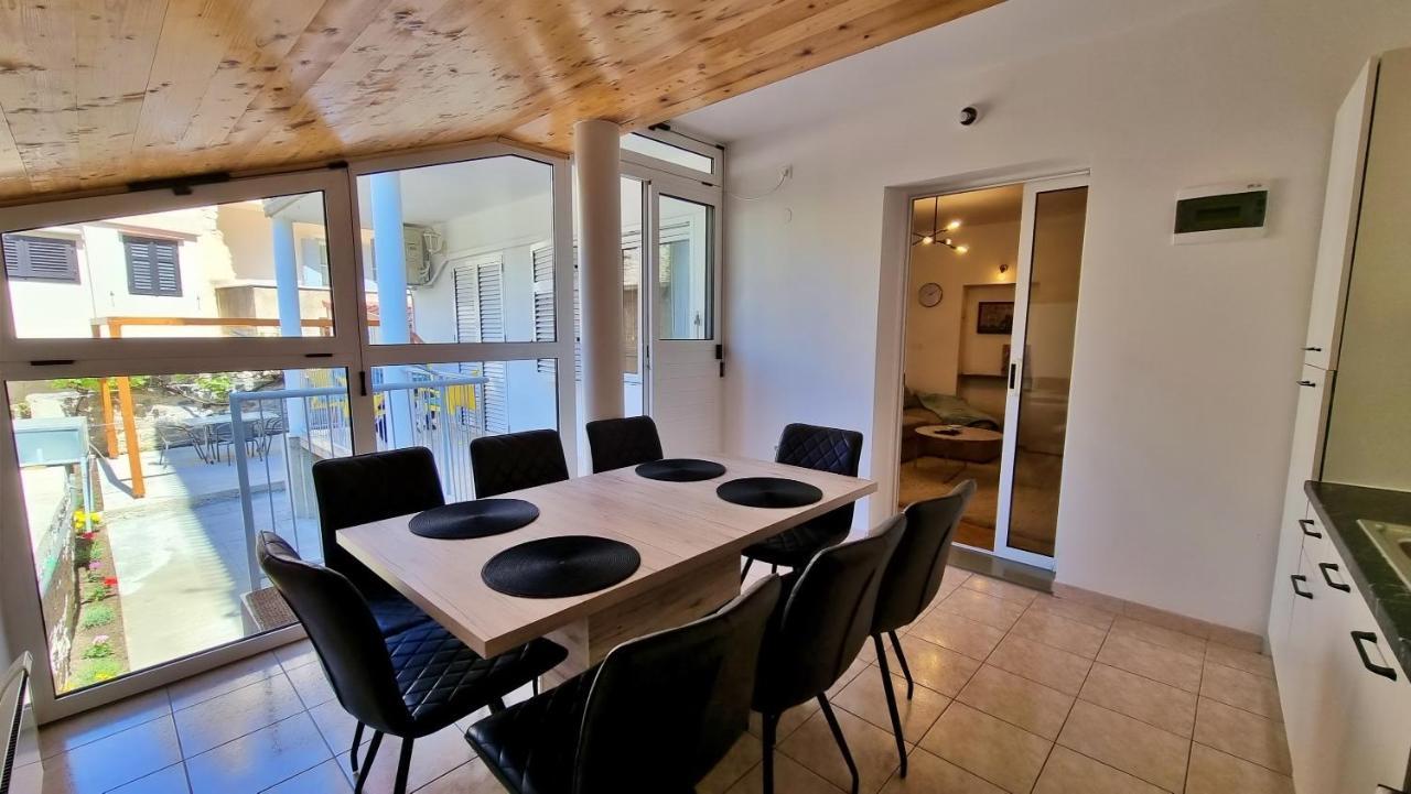 Apartment Hana Omiš Eksteriør bilde
