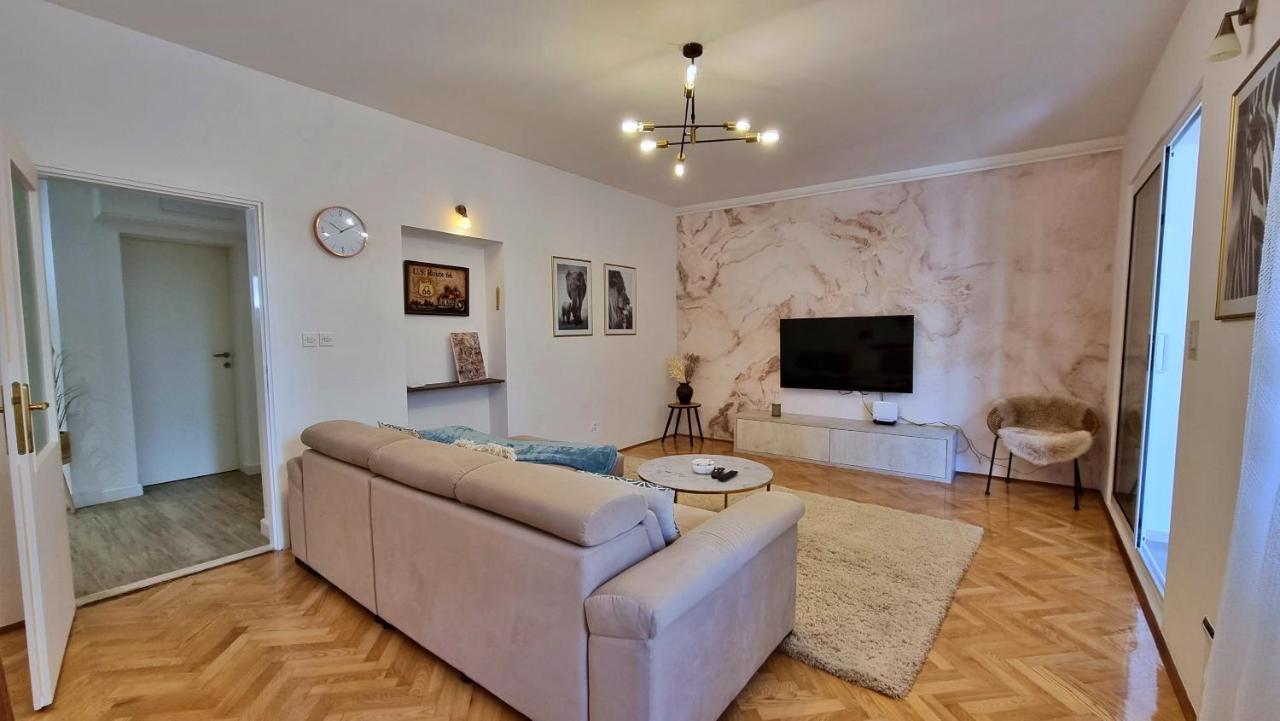 Apartment Hana Omiš Eksteriør bilde