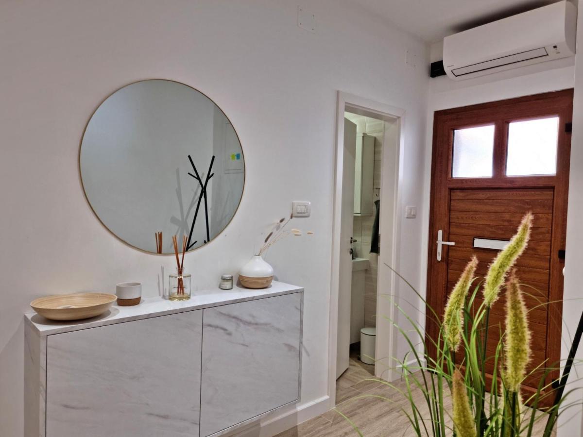 Apartment Hana Omiš Eksteriør bilde